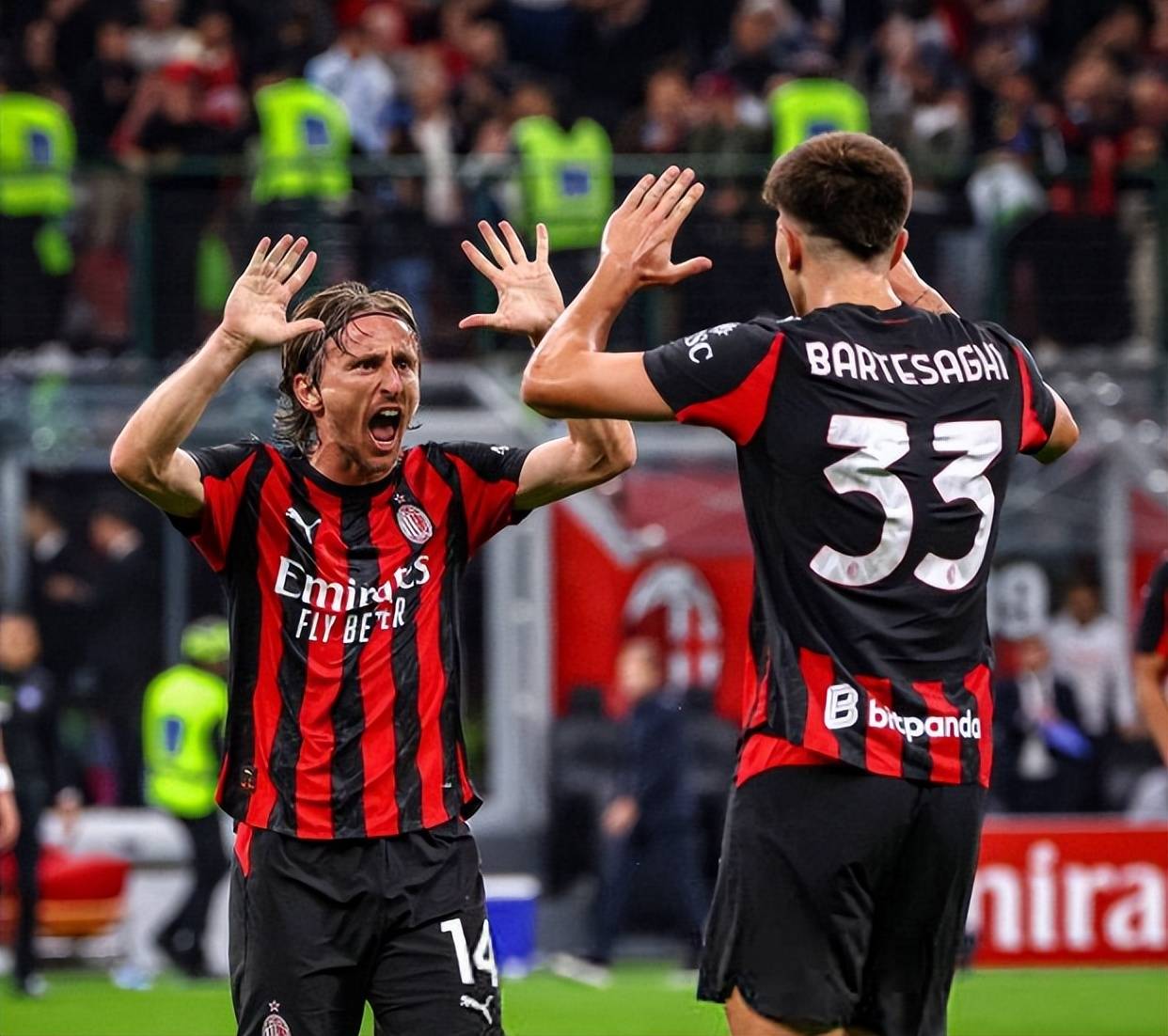 韩国杯战报：李昇祐加时赛制胜+染红，全北2-1光州夺冠