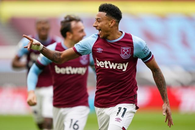 半场战报：勒沃库森0-1多特，安塞尔米诺头槌破门