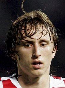 懂球帝足协杯冠军海报：国安是冠军！