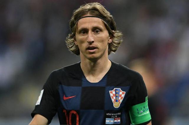 曼城与利物浦本轮积分榜争夺激烈